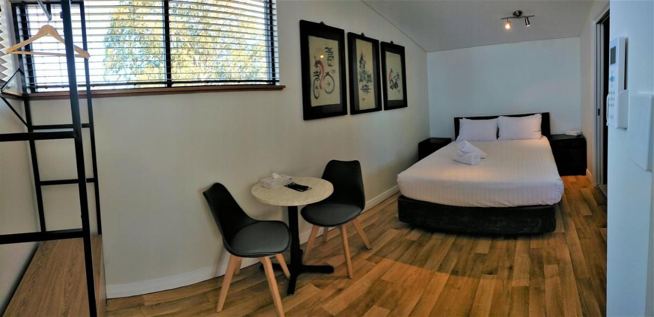 Dunsborough Apartments & Suites المظهر الخارجي الصورة